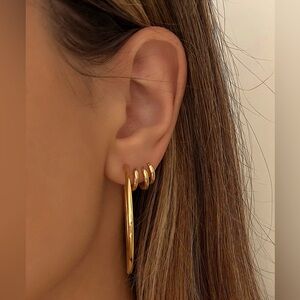 New 18K Gold Plated  Harper jewelry EVERYDAY HUGGIES 8MM small mini hoops trendy